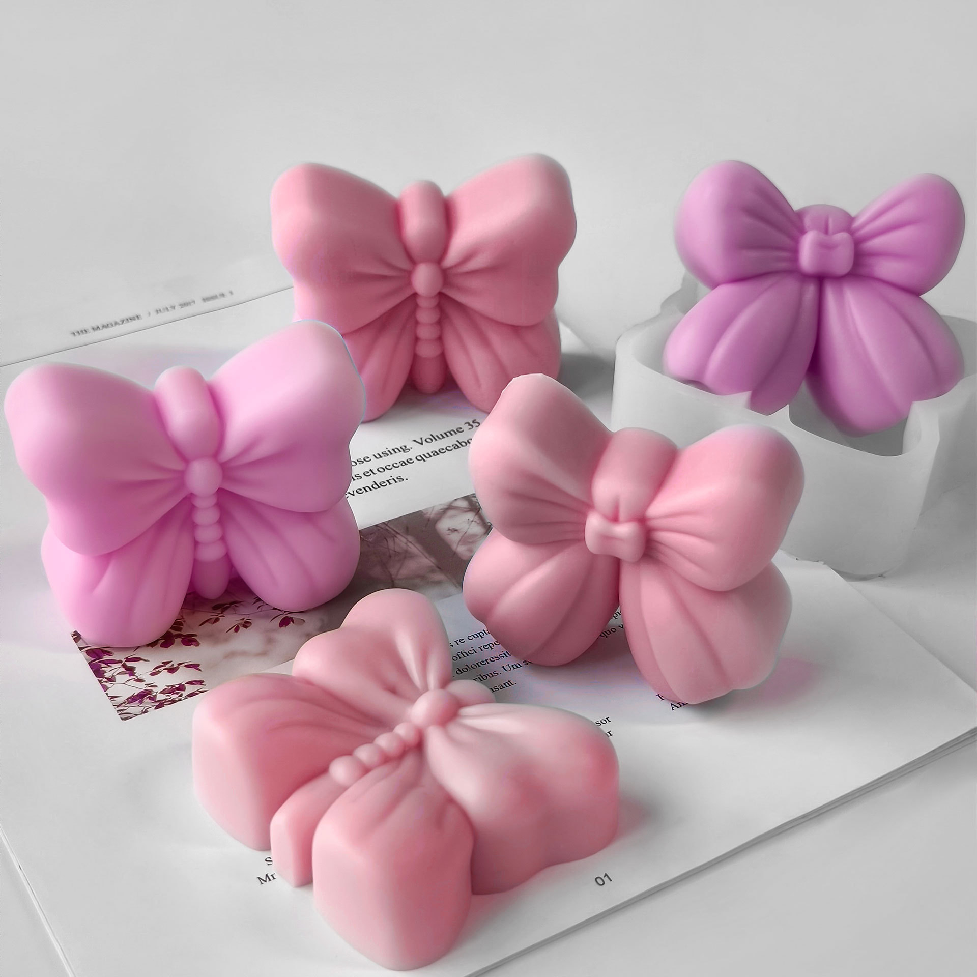 قالب سيليكون على شكل فراشة ورب - مراجعة Soap Making Scents وسعره